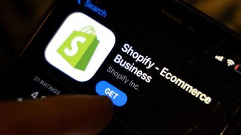 Shopify to fight CRA request for six years of merchant tax records: CEO